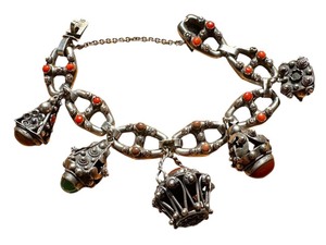 lot 100 image: Vintage Etruscan Charm Bracelet 800 Silver 65.2g, 7 Links w 5 Charms WStones