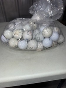 lot 44 image: LOT OF USED GOLF BALLS WILSON, CALLAWAY, NIKE, TOP FLIGHT ,FILTEIST, PINNACLE AND MORE