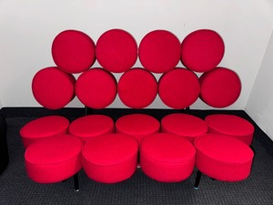 lot 7 image: Brand New George Nelson Marshmallow Sofa by Vitra, Red, Mid-Century Iconic Design