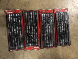 Lot of Husky 14 in., 38 in. and 12 in. Drive Accessory Set (19-Piece)  Customer Returns See Pictures