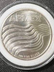 1 TROY OZ .999 FINE SILVER APMEX ROUND IN AIRTITE
