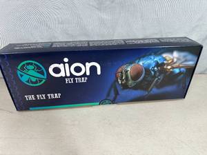 lot 153 image: New Aion Fly Trap Kit