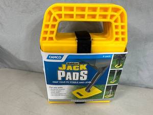 lot 160 image: New Set of 4 Stabilizer Jack Pads