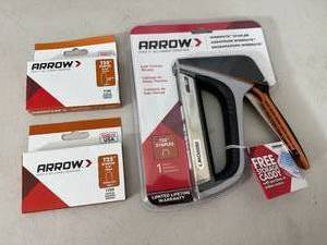 lot 196 image: New Arrow Wiremate Low Voltage Wire Stapler with Staples