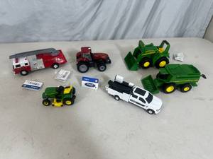 lot 205 image: New John Deere, Case, Ford Toys, Tractors, Trucks, Construction