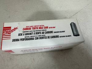 lot 305 image: New Milwaukee Carbide Tooth Hole Saw 1 -18