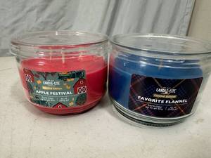 lot 35 image: 2 New Limited Edition CandleLite 3 Wick Candles