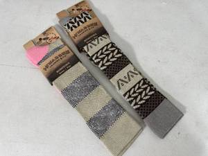 lot 38 image: 2 New Pair of Hiwassee Trading Co Socks