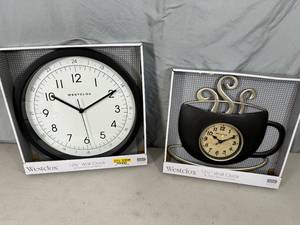 lot 60 image: 2 New Westclox Wall Clocks