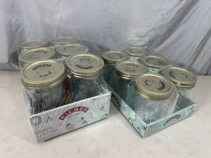 lot 67 image: 12 New Kilner Wide Mouth Canning Jars with lids