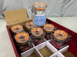 lot 72 image: 8 New Kilner Square Clip Top Spice Jars