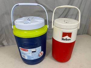 lot 100 image: New and Pre-Owned Water Jugs