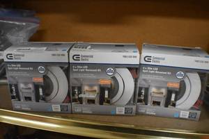 Spot light recessed kit