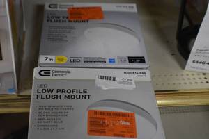 2 light fixtures