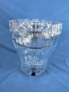 lot 102 image: New Beverage Dispenser Plastic 3.5 Gallons