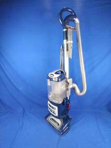 lot 126 image: Shark Navigator Lift-Away Deluxe Upright Vacuum