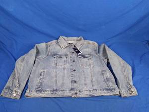 lot 147 image: New Mens Express Denium Jacket Size XX Large