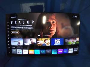 lot 189 image: New VIZIO 50 Class 4K UHD LED HDR Smart TV