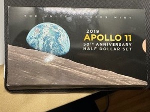 lot 60 image: 2019 Apollo 11 50th Anniversary Half Dollar Set