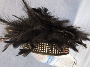 lot 11 image: Pill Box Hat with Feathers & Bling