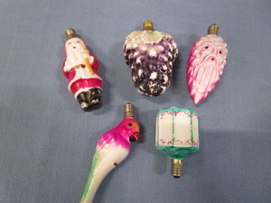 lot 22 image: Antique Figural Light Bulbs