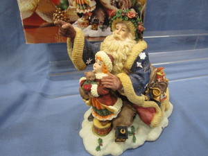 lot 26 image: Collectible European Santa