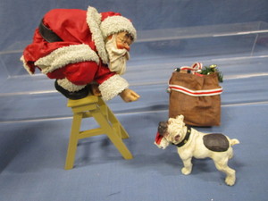 lot 35 image: Santa on A Ladder, Clothtique