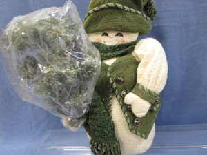 lot 36 image: Wgted Bottom Snowman