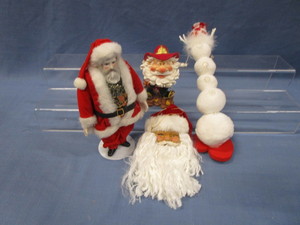lot 50 image: Santa Face, Fireman Bobble, Snowman