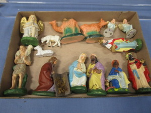 lot 69 image: Nativity Pieces