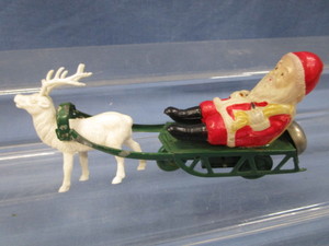 lot 86 image: Celluloid Santa On Sleigh, Occ. Japan