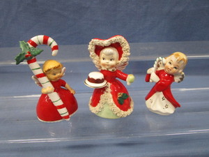 lot 93 image: Japan Ceramic Christmas Angels