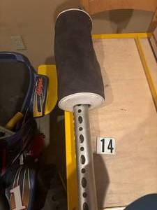 lot 14 image: Golf Shag Bag