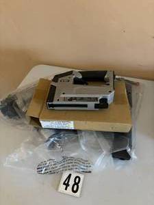 lot 48 image: Porter Cable Air Stapler