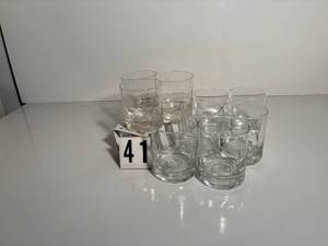 lot 41 image: BarShot Glasses