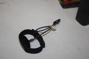 lot 122 image: Fitness Watch with Charger