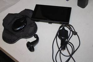 lot 135 image: Garmin GPS with Charger and Mount