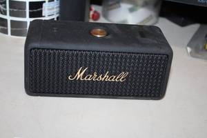lot 123 image: Marshall Bluetooth Wireless Speaker