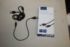 lot 137 image: Lot of (3) Charger Cords
