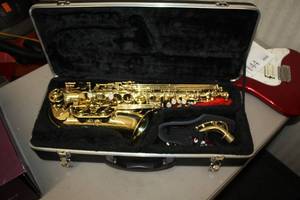 lot 146 image: Etude Saxaphone with Case