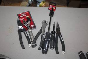 lot 32 image: Lot of (6) Husky Assorted Hand Tools - Pliers, Snips, Adjustable Wrench (new), Screwdriver (new)
