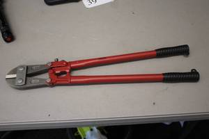 lot 40 image: 24 Bolt Cutter