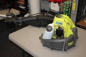 lot 8 image: Ryobi Gas Backpack Blower