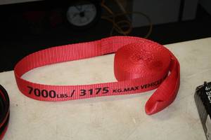 lot 79 image: Husky 7000-lbs Tow Strap
