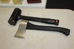 lot 70 image: Hatchet and Mallet