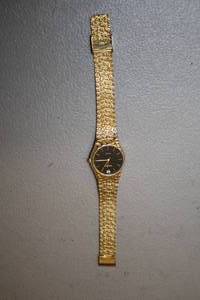 lot 91 image: Gruen Wrist Watch