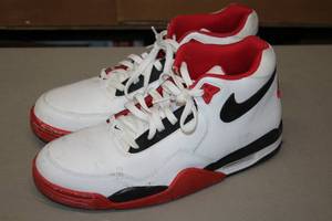 lot 200 image: Nike Airflight Size 11 Mens Shoes