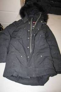 lot 205 image: Moose Knuckles Canada Size Medium Down-Filled Parka Coat