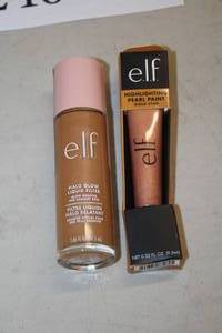 lot 240 image: E.L.F. Halo Glow Liquid Filter, Highlighting Pearl Paint