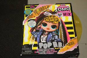 lot 306 image: O.M.G. Remix Pop B.B. Doll Set